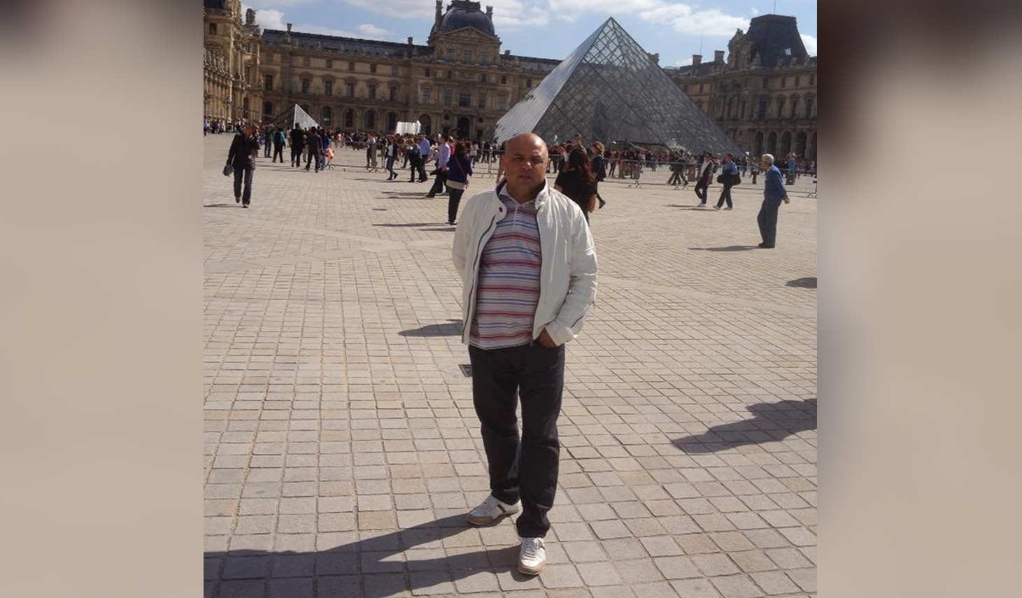 Dezvoltatorul blocului care a ars, apropiat al Clanului Camatarilor. Reactia lui: “Nu ma intereseaza”