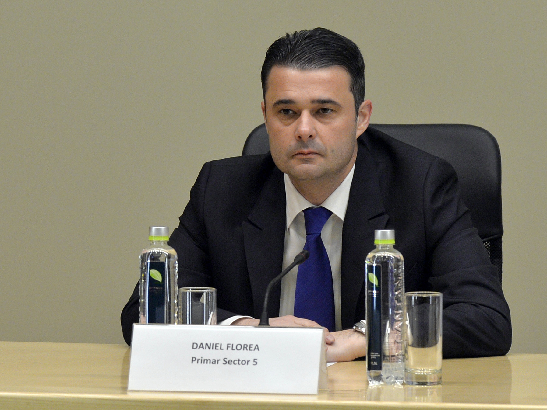Primarul Sectorului 5 anunţă controale la toate blocurile construite în ultima perioadă