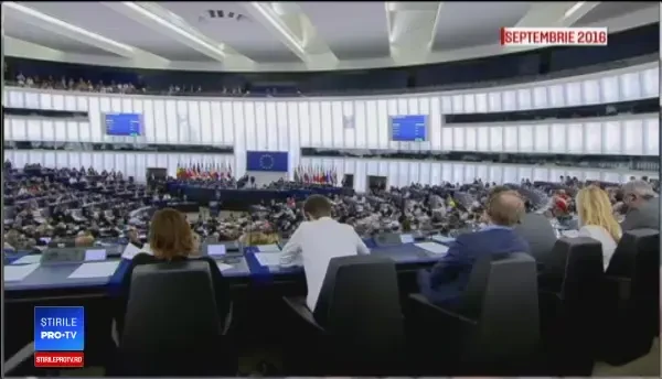 Internetul s-ar putea schimba radical. Ce este taxa pe link pentru drepturile de autor