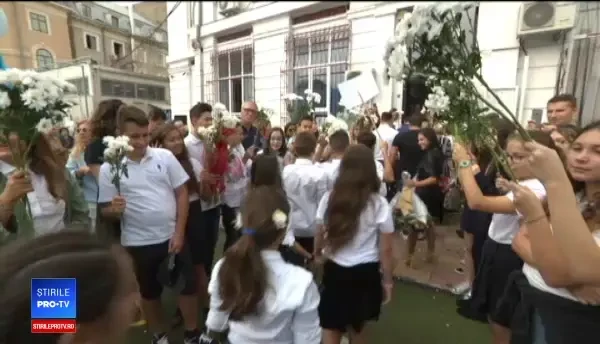 Scoala Lauder - Reut din Capitală are un sediu nou: o clădire restaurată din cartierul evreiesc