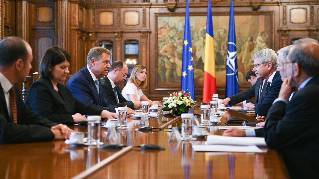Iohannis a atacat PSD și ALDE în fața membrilor delegației Comisiei de la Veneția