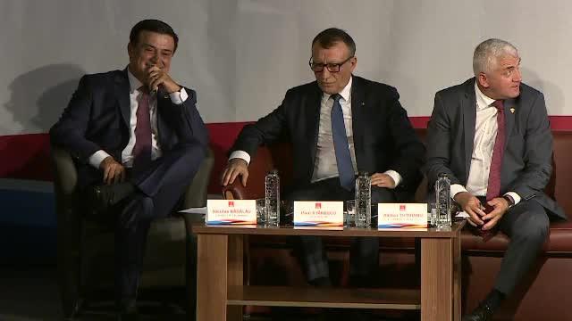 Cine i-ar putea lua locul lui Dragnea în fruntea PSD. Stănescu şi Bădălău conduc revolta din partid