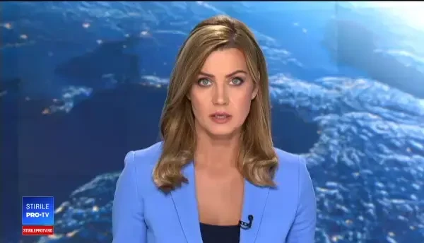 Pompieri chemați să îndepărteze un cuib de gărgăuni din podul unei case