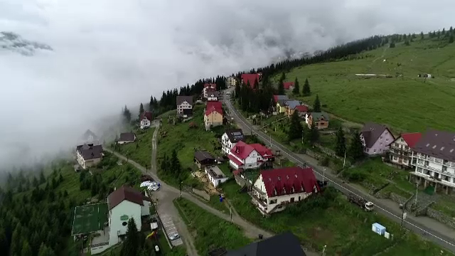 Ranca, munte, investitii, dezastru, autoritati, pagube, turisti, statiune