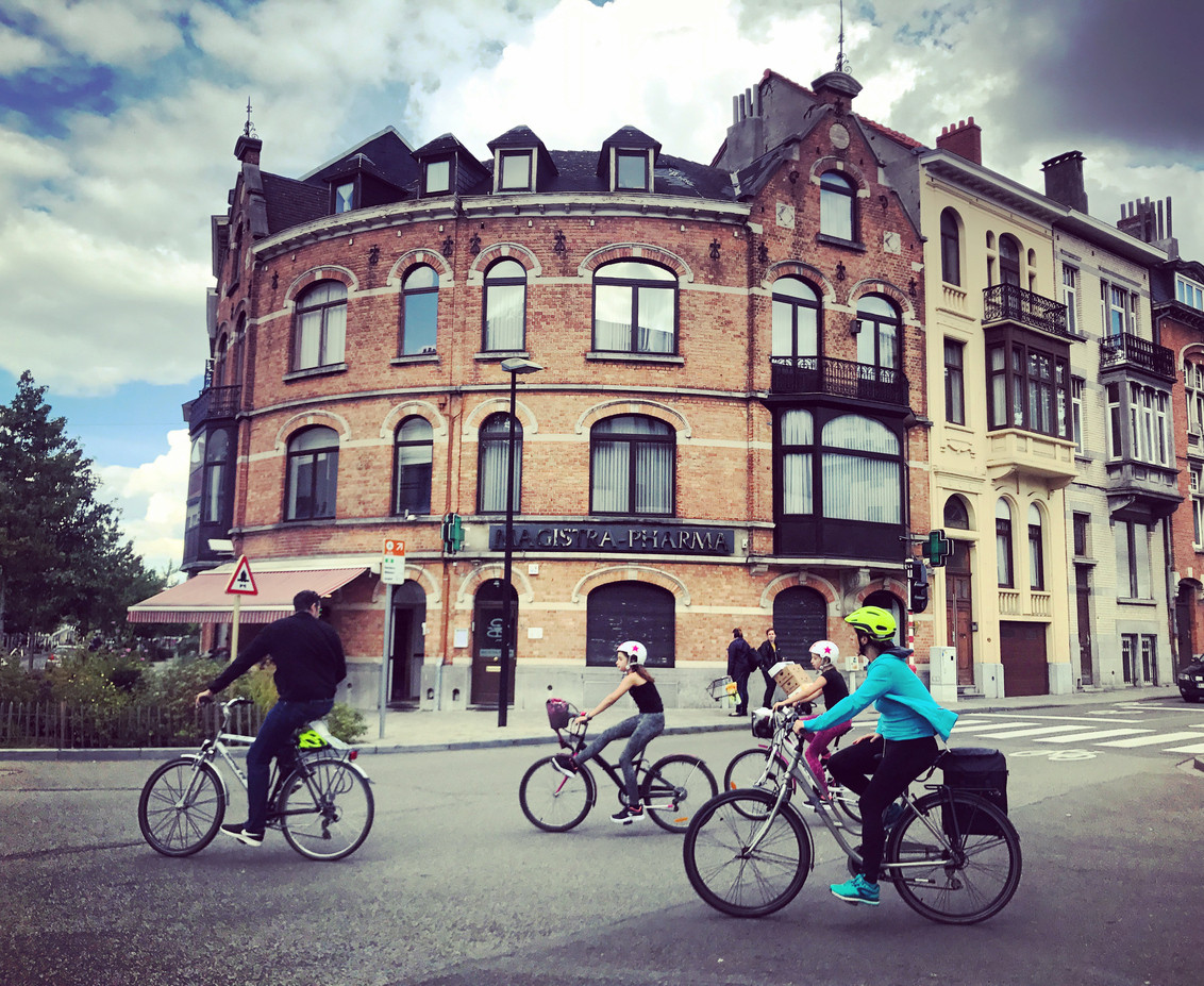 Primarii orașelor Bruxelles și Paris solicită introducerea Zilei fără Mașini în toată Europa