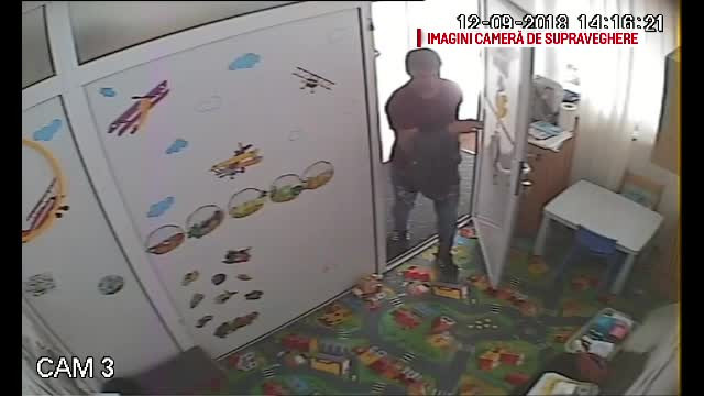 Bărbat căutat pentru un furt dintr-o grădiniţă pentru copii cu autism