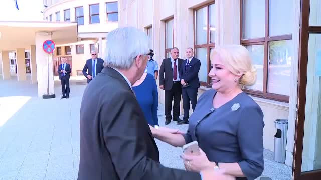 Serial mut pe site-ul Guvernului. Imaginile publicate cu Dăncilă, din nou fără sunet