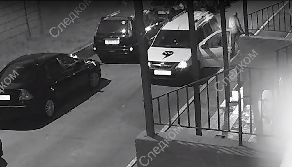 Un bărbat şi-a ucis soţia la beţie, apoi a plimbat cadavrul cu taxiul