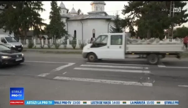 Fetiță de 11 ani, strivită de roţile unui TIR pe trecere. Relatările martorilor