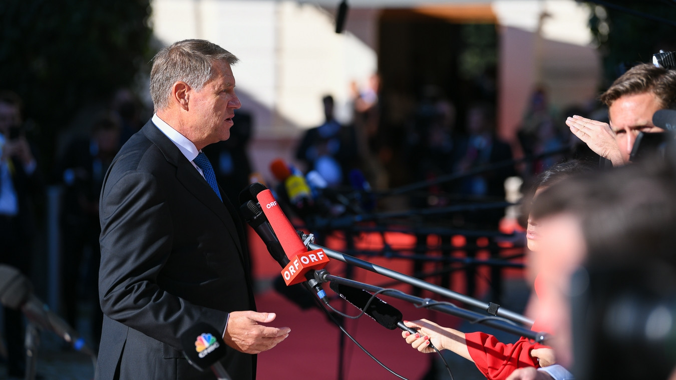 Iohannis, la summit-ul din Salzburg: ”Tema principală este migraţia şi securitatea internă”