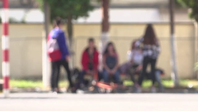 Noi reguli pentru profesori. Gesturile faţă de elevi care le pot aduce concedierea