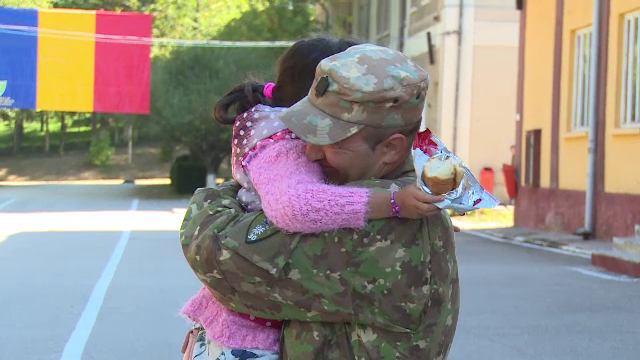 450 de militari s-au întors din Afganistan. Klemm, prezent la ceremonia în cinstea lor