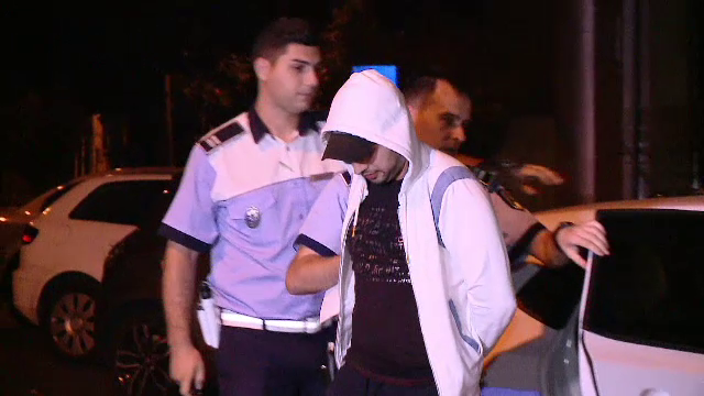 Bărbatul din Craiova acuzat că a lovit în cap un polițist a fost arestat
