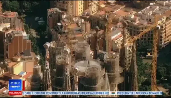 Anul în care va fi restaurată complet Sagrada Familia. Un lift îi va duce pe vizitatori în vârf