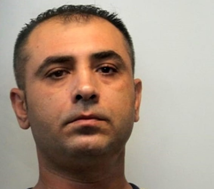 Român arestat în Italia înainte să urce în avion, din cauză că părea speriat