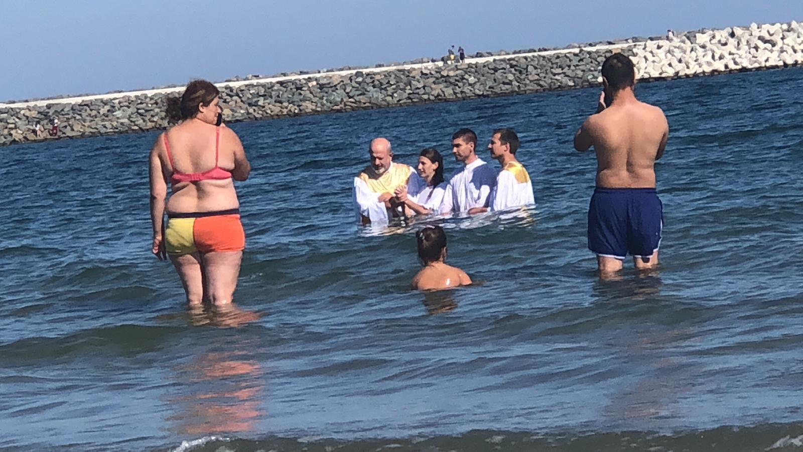 Moment rar pe litoral. Ce s-a întâmplat sâmbătă dimineața, în mare