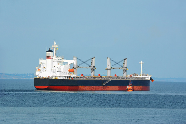 O navă încărcată cu fier vechi s-a scufundat în nordul Mării Negre