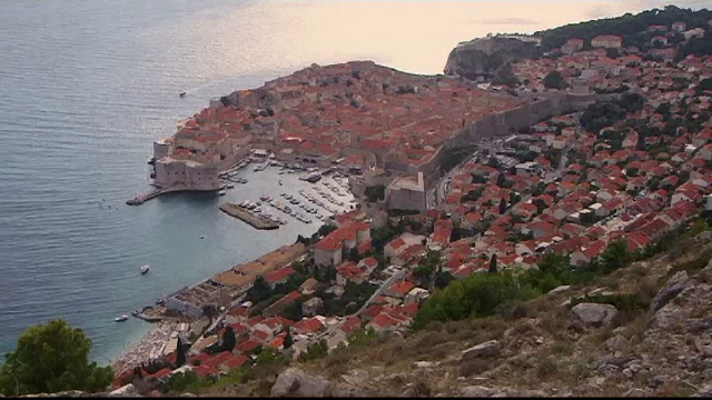 Cosmarul prin care trec localnicii din Dubrovnik din cauza turistilor: “Suntem dezgustati”