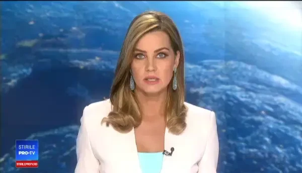 Cum a ajuns o șoferiță din Cluj cu mașina în Someș. Șoferița a reușit să se salveze