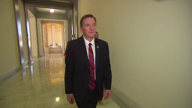 Politicianul care și-a dezamăgit chiar și propriii frați. Aceștia fac campanie pentru adversari