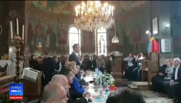 Cine a aprobat ședința despre referendum într-o biserică: Păi să stai cu spatele la altar?