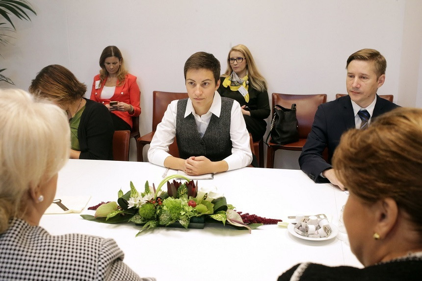 Varianta premierului despre discuţiile de la Bruxelles: "Manipulări sau zvonuri, menite să inducă o percepţie greşită"