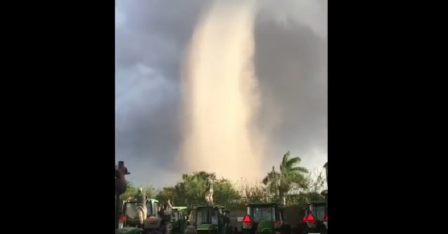 Fenomenul anormal care a distrus o regiune dintr-un stat mexican. VIDEO