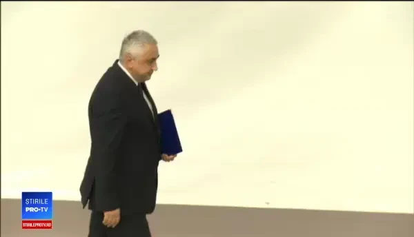 Scandalul care a dus la demisia Ministrului Educației. Dragnea le-a dat dreptate celor de la UDMR