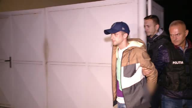 Un tânăr din Timişoara a jefuit de 2 ori acelaşi magazin de bijuterii. Valorea uriaşă a prăzii