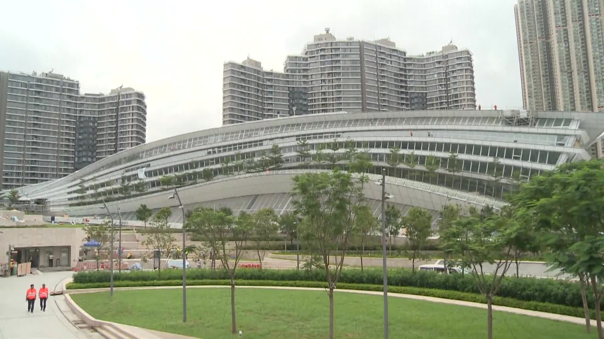 A fost inaugurată gara din Hong-Kong care a costat 10,7 miliarde de dolari. VIDEO