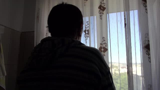 Cum a fost păcălită o bătrână cu 20.000 de lei prin ”metoda accidentul”, deși știa de escrocherie