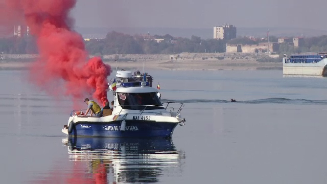 Exercițiu comun al pompierilor români și Bulgari, pe Dunăre. Scenariul urmat