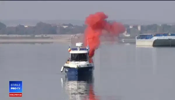 Exercițiu comun al pompierilor români și Bulgari, pe Dunăre. Scenariul urmat