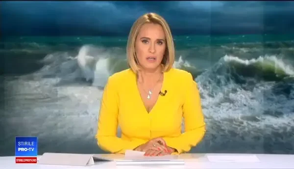 Tsunami în Indonezia. Momentul în care valurile au lovit țărmul