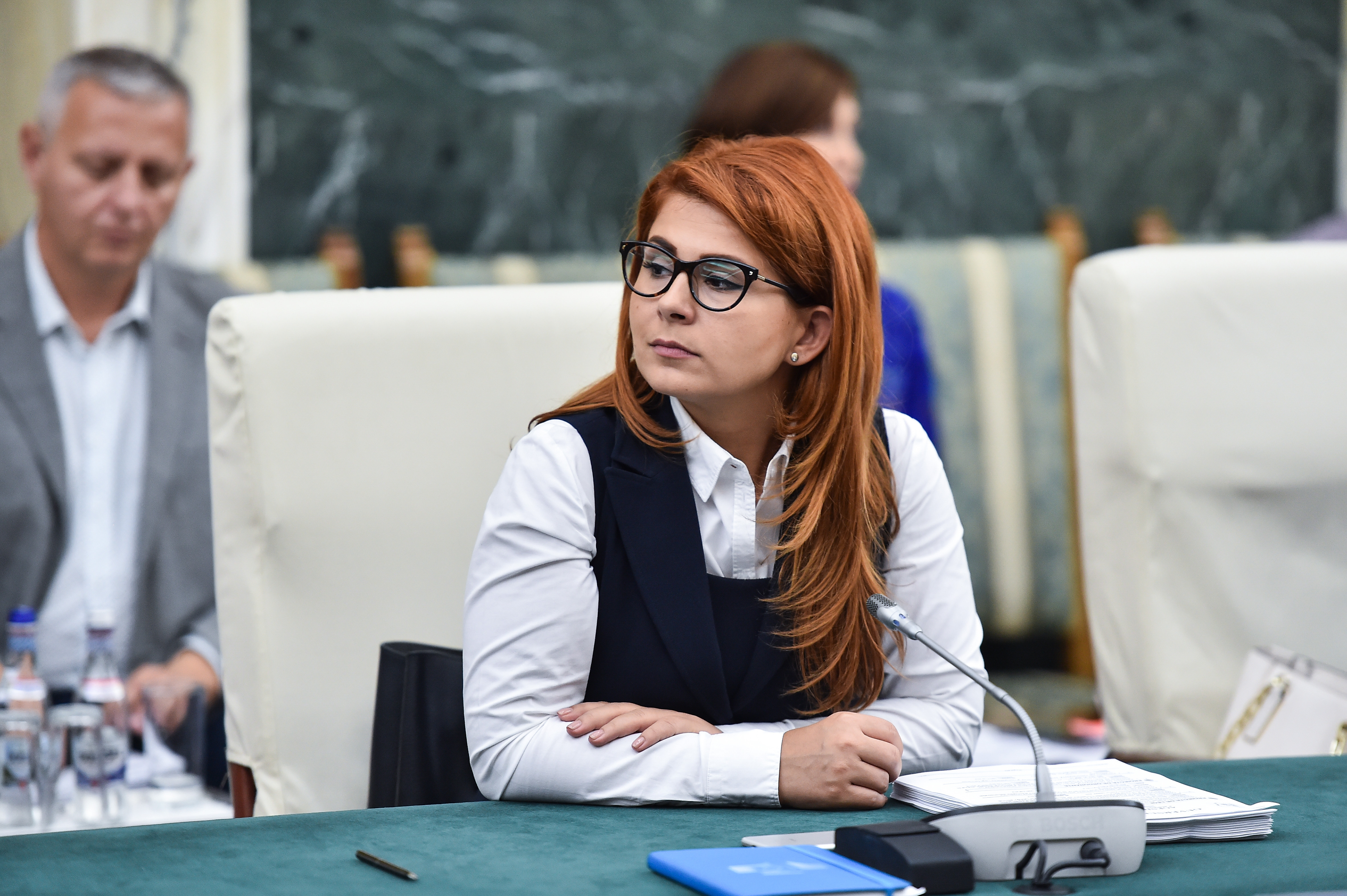 Ministrul Ioana Bran: Tinerii cred în instituţia căsătorie şi sunt sigură că la referendum vor vota "DA”