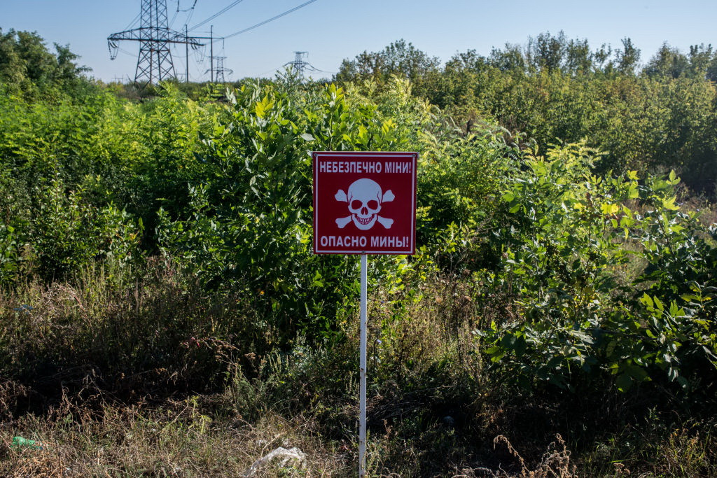 Trei copii ucişi de o mină, în Ucraina. Mărturia unui supraviețuitor