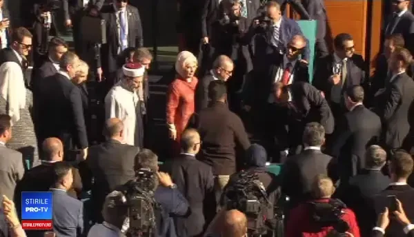 Cum arată cea mai mare moschee din Germania, inaugurată de Erdogan