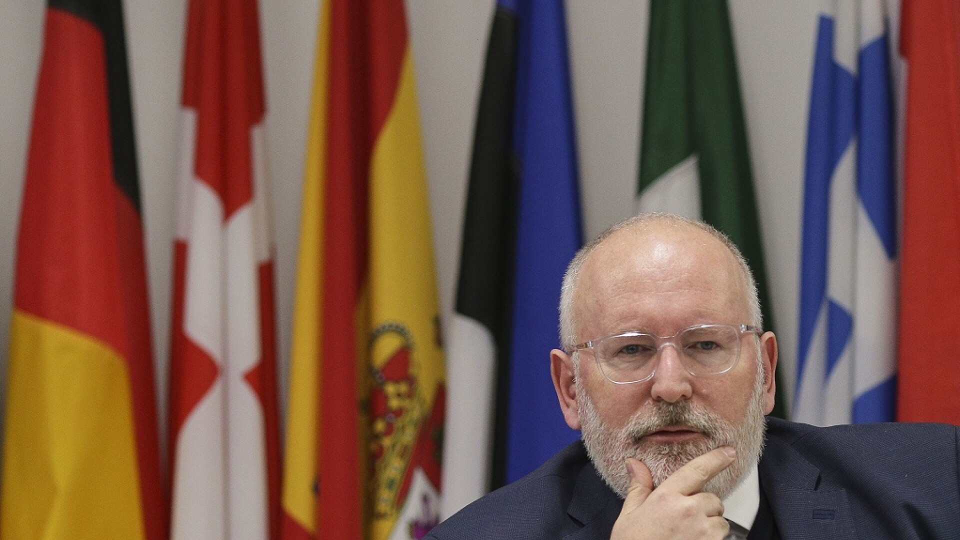 Frans Timmermans: "Nu aţi făcut progrese, chiar aţi regresat în privinţa MCV. Suspendaţi imediat legile justiţiei şi OUG"
