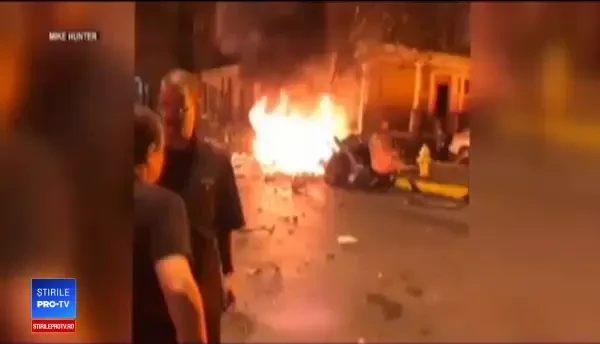 Trei bărbați, uciși în urma exploziei unei mașini. Anchetatorii cred că este vorba de o mână criminală