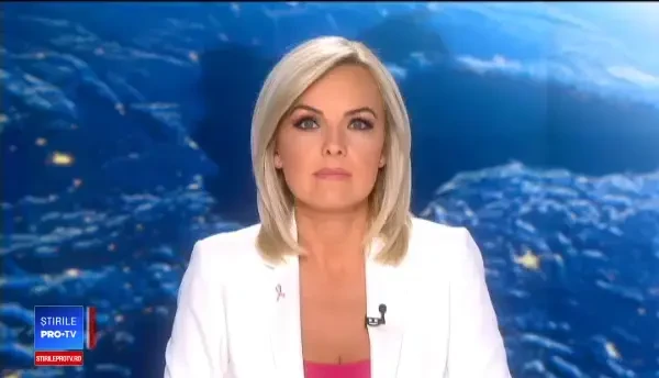 1 octombrie, Ziua Mondială de luptă împotriva cancerului la sân. Ateneul, colorat în roz