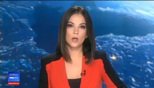 Incendiu violent în Măgurele, care a cuprins trei case