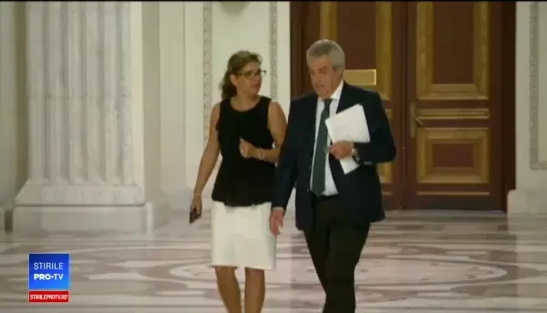 Reacţiile politicienilor români după avertismentul lui Timmermans.