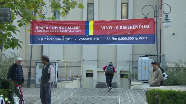 Amenzi pentru afisele pro-referendum din biserici. Gestul facut de o primarie din Suceava