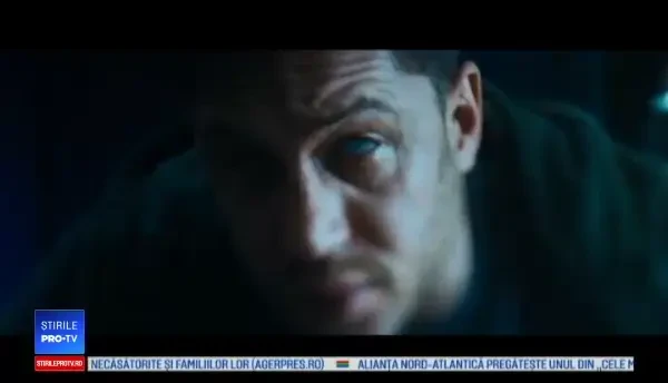 Tom Hardy, rol principal într-un film cu super-eroi. Fiul său l-a convins să accepte colaborarea