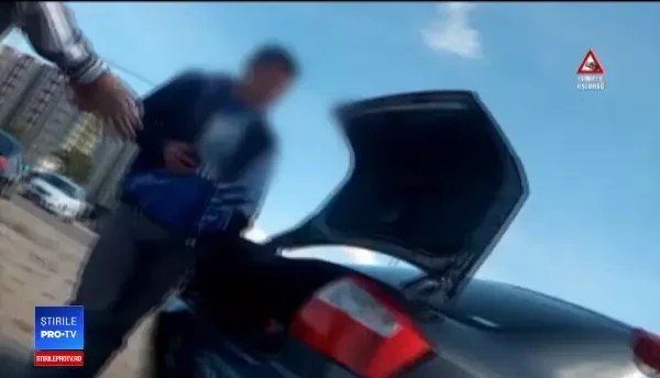 Românii, mai atenţi la dotările mașinii cumpărate decât la kilometraj. Capcanele în care cad