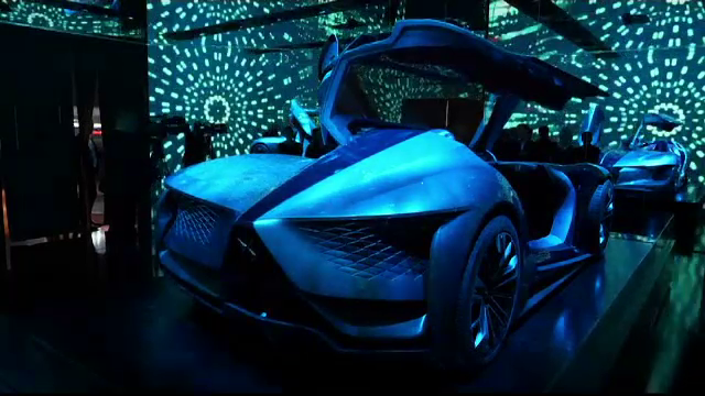 Mașini parcă venite din viitor la Salonul auto de la Paris