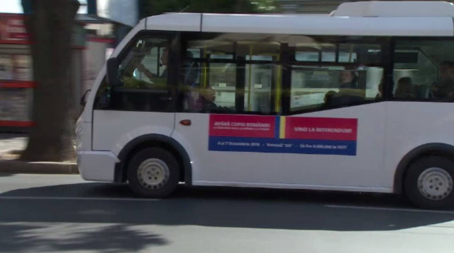 Decizia luată de autoritățile din Brăila, după ce pe autobuze au apărut mesaje pro-referendum