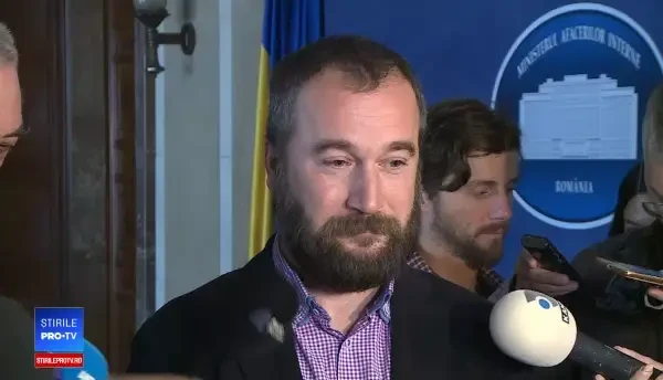 Peste 4.000 de președinți de secții de votare din țară s-au retras din funcție