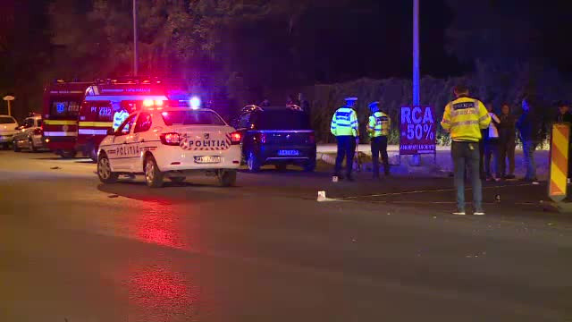 Tânăr de 19 ani, cu permisul suspendat pentru viteză, mort după ce a intrat cu maşina într-un gard