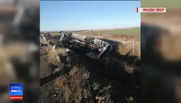 O cisternă şi un microbuz s-au lovit violent în judeţul Braşov